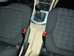 2013款 1.5L 手动 舒适型