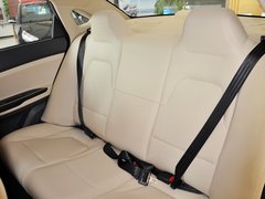 2013款 1.5L 手动 豪华型