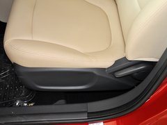2013款 1.5L 手动 豪华型