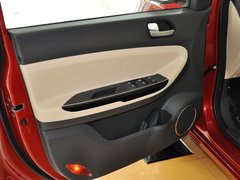 2013款 1.5L 手动 豪华型