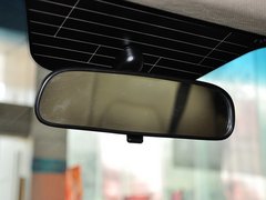 2013款 1.5L 手动 豪华型
