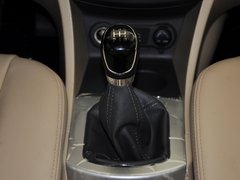 2013款 1.5L 手动 豪华型