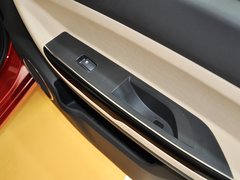 2013款 1.5L 手动 豪华型