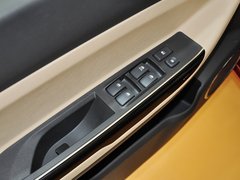 2013款 1.5L 手动 豪华型