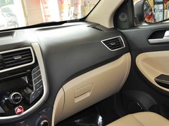 2013款 1.5L 手动 豪华型