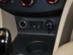 2013款 1.5L 手动 豪华型