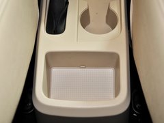 2013款 1.5L 手动 豪华型