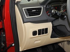 2013款 1.5L 手动 豪华型