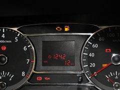 2013款 1.5L 手动 豪华型