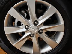 2013款 1.5L 手动 豪华型