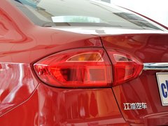 2013款 1.5L 手动 豪华型