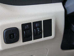 2013款 1.5L 手动 豪华型