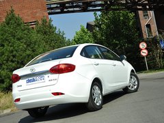 2013款 1.5L 手动 豪华型