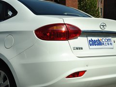 2013款 1.5L 手动 豪华型