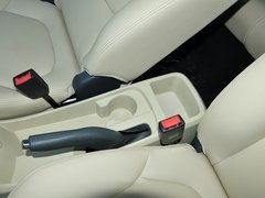 2013款 1.5L 手动 豪华型