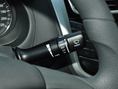 2013款 1.5L 手动 豪华型