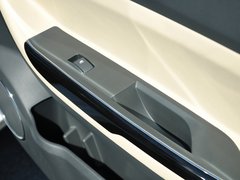 2013款 1.5L 手动 豪华型