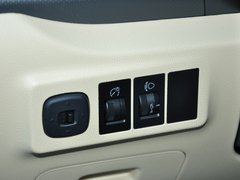 2013款 1.5L 手动 豪华型