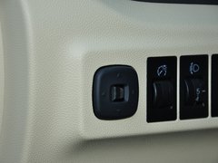 2013款 1.5L 手动 豪华型