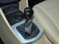 2013款 1.5L 手动 豪华型