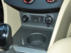 2013款 1.5L 手动 豪华型