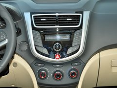 2013款 1.5L 手动 豪华型