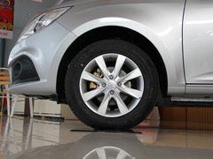 2013款 1.5L CVT 豪华型