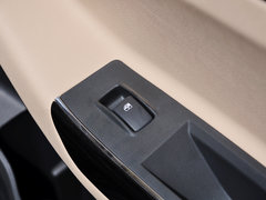 2013款 1.5L CVT 豪华型