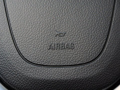 2013款 掀背版 1.6L 手动 豪华型