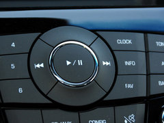 2013款 掀背版 1.6L 手动 豪华型