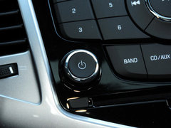 2013款 掀背版 1.6L 手动 豪华型