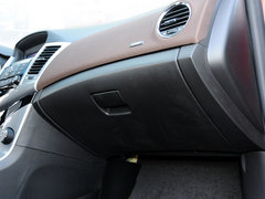 2013款 掀背版 1.6L 手动 豪华型