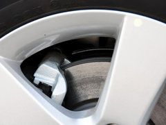 2013款 掀背版 1.6L 手动 豪华型