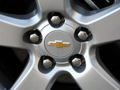 2013款 掀背版 1.6L 手动 豪华型