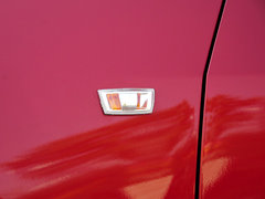 2013款 掀背版 1.6L 手动 豪华型