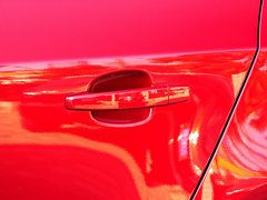 2013款 掀背版 1.6L 手动 豪华型
