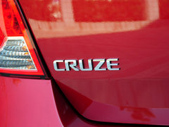 2013款 掀背版 1.6L 手动 豪华型