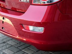 2013款 掀背版 1.6L 手动 豪华型
