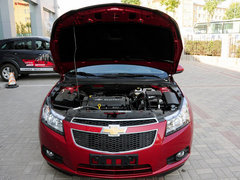 2013款 掀背版 1.6L 手动 豪华型