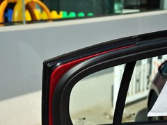 2013款 掀背版 1.6L 手动 豪华型