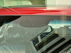 2013款 掀背版 1.6L 手动 豪华型