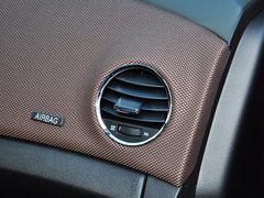 2013款 掀背版 1.6L 手动 豪华型