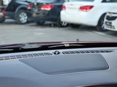 2013款 掀背版 1.6L 手动 豪华型