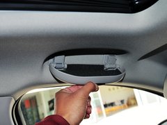 2013款 掀背版 1.6L 手动 豪华型