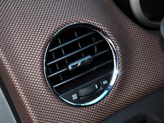 2013款 掀背版 1.6L 手动 豪华型