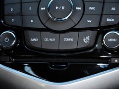 2013款 掀背版 1.6L 手动 豪华型