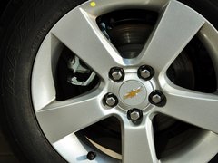 2013款 掀背版 1.6L 手动 豪华型
