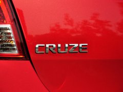 2013款 掀背版 1.6L 手动 豪华型