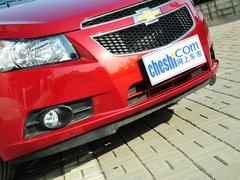 2013款 掀背版 1.6L 手动 豪华型