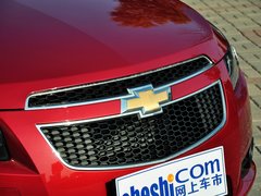 2013款 掀背版 1.6L 手动 豪华型